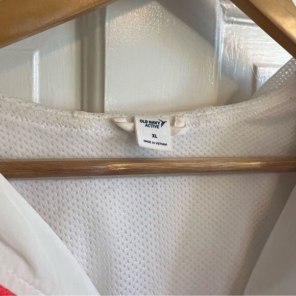 Old Navy 1/4 Zip Colorblock Windbreaker - Picture 4 of 6